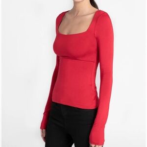 Marcella Moda Yvonne Top Size Small red